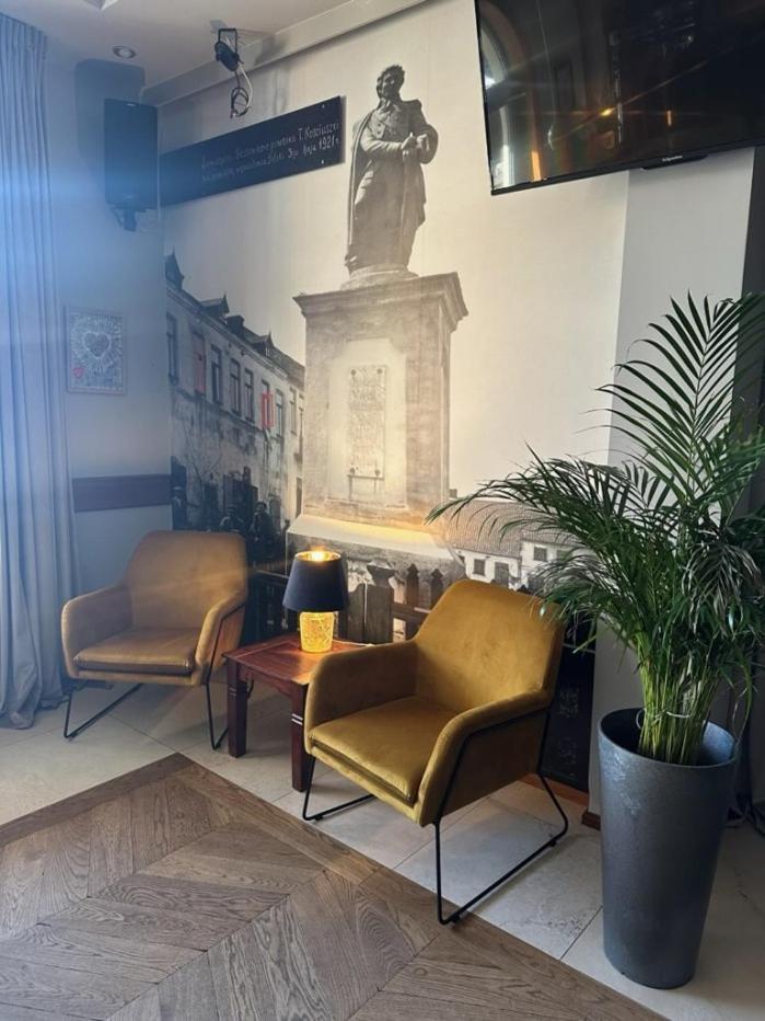 Pensjonat Cezar Siemiatycze Exterior foto